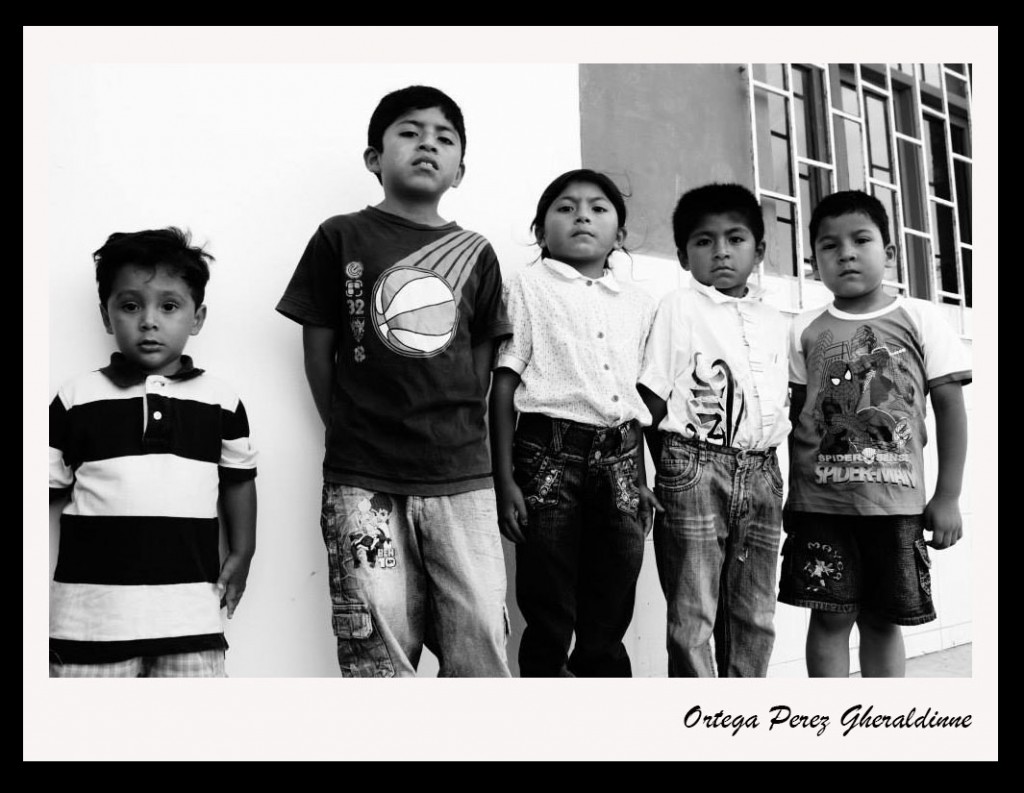 Niños-blanco-y-negro1