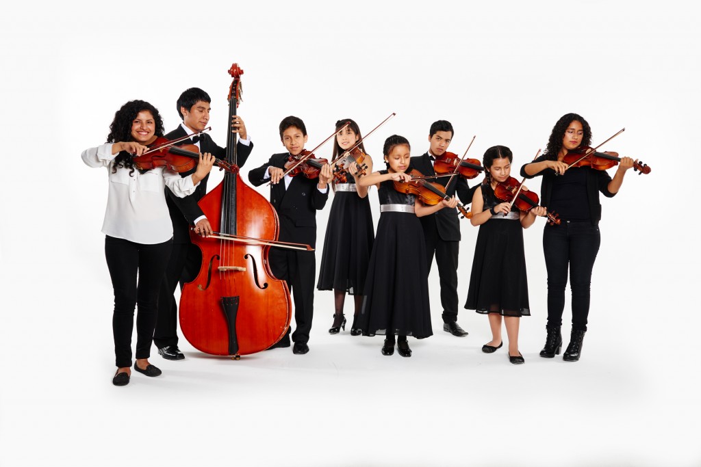 Orquestando3853