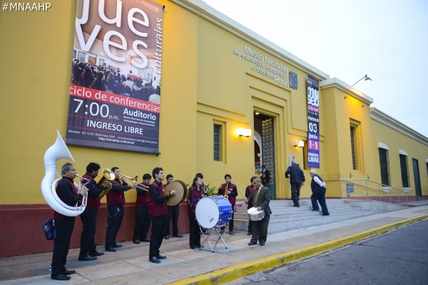 [#UnaSolaFuerza] El Museo Nacional de Arqueología, Antropología e Historia del Perú se une a las campañas en su actividad mensual “Museo Abre de Noche” este viernes 7 de abril.