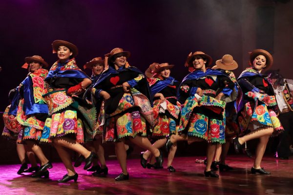 FUNCIÓN GRATUITA DEL ESPECTÁCULO COLORES DE LA MEMORIA EN EL TEATRO MUNICIPAL DE LIMA